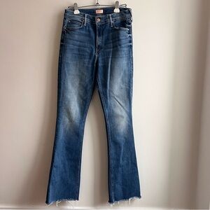 MOTHER ‘The Runaway Fray’ Boot Cut Jeans in Classic Blue
